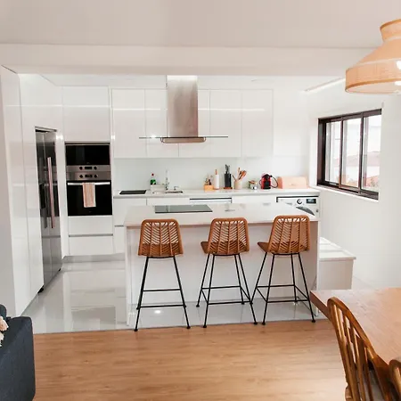 Modern 3 Bedroom Near Geres * Понти-да-Барка