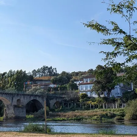 Cozy Downtown Apartament